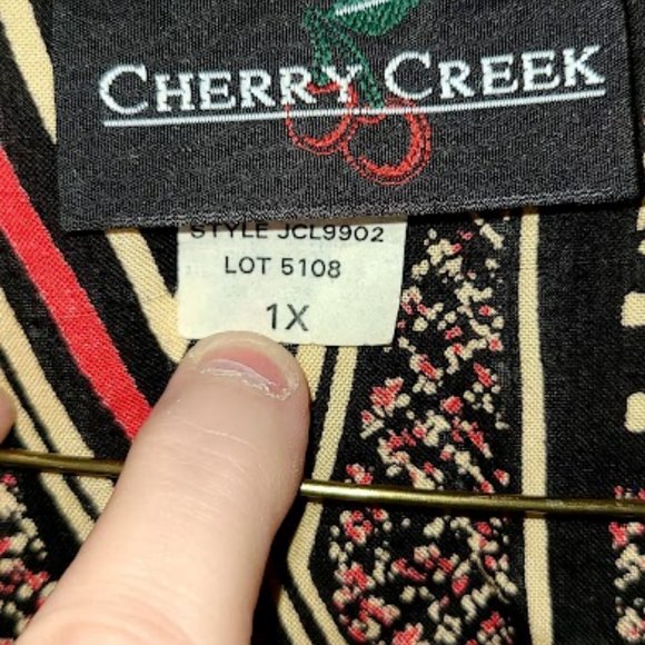 Cherry creek Ladies blouse - Picture 2 of 3